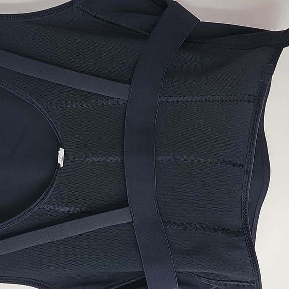 Lululemon athletica femme force crop tank in black size 10 - Picture 11 of 12